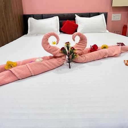 Jai Swaminarayan Delux Homestay Garudeshwar المظهر الخارجي الصورة